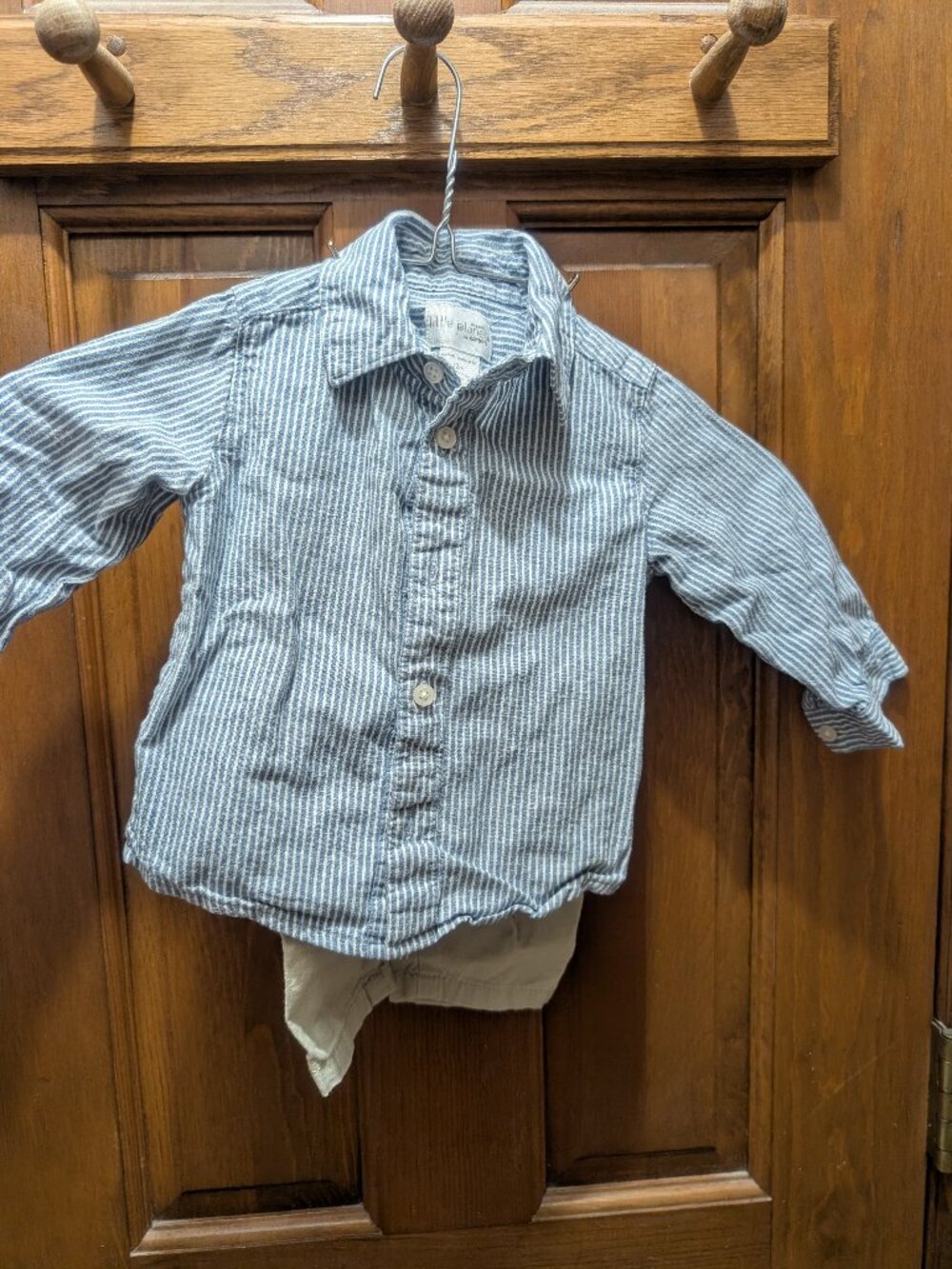Baby Boy 2-piece Easter outfit dress shirt and pants, size 12 months